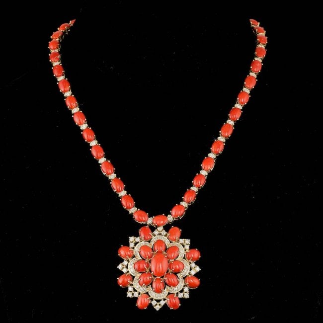 14k Gold 50ct Coral 4.90ct Diamond Necklace: Retail: $48,600.00 ****** 14k Gold 50ct Coral 4.90ct Diamond Necklace ****** Metal: 14k Solid Yellow Gold / Size: 16.5 / Total Item Weight: 50.5 grams / / Main Stone: Coral / Color: Orange / Carat Tot