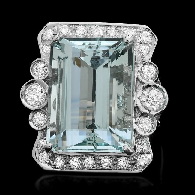 14k Gold 24.00ct Aquamarine 1.70ct Diamond Ring: Retail: $21,300.00 ****** 14k Gold 24.00ct Aquamarine 1.70ct Diamond Ring ****** Metal: 14k Solid White Gold / Size: 8.5 / Total Item Weight: 17.5 grams / Country Made: United States / / Main Stone: A