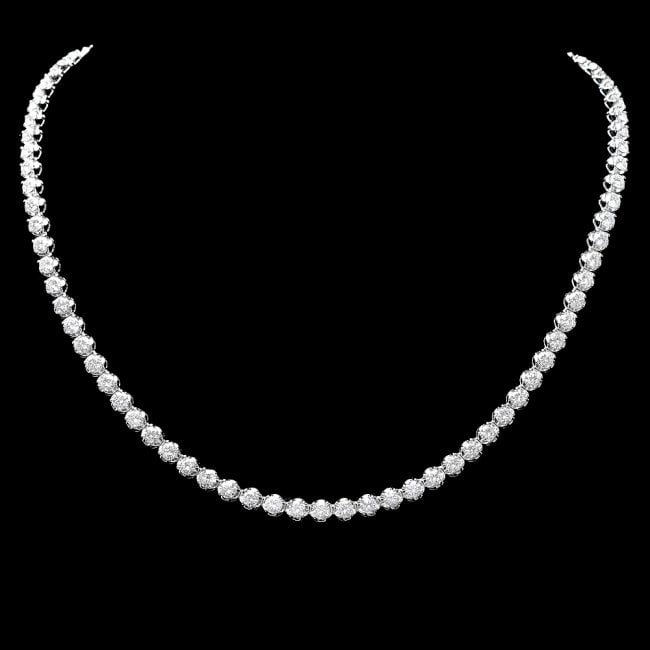 18k White Gold 14.00ct Diamond Necklace: Retail: $47,500.00 ****** 18k White Gold 14.00ct Diamond Necklace ****** Metal: 18k Solid White Gold / Size: 17 / Total Item Weight: 18 grams / Country Made: United States / / Main Stone: Diamond /