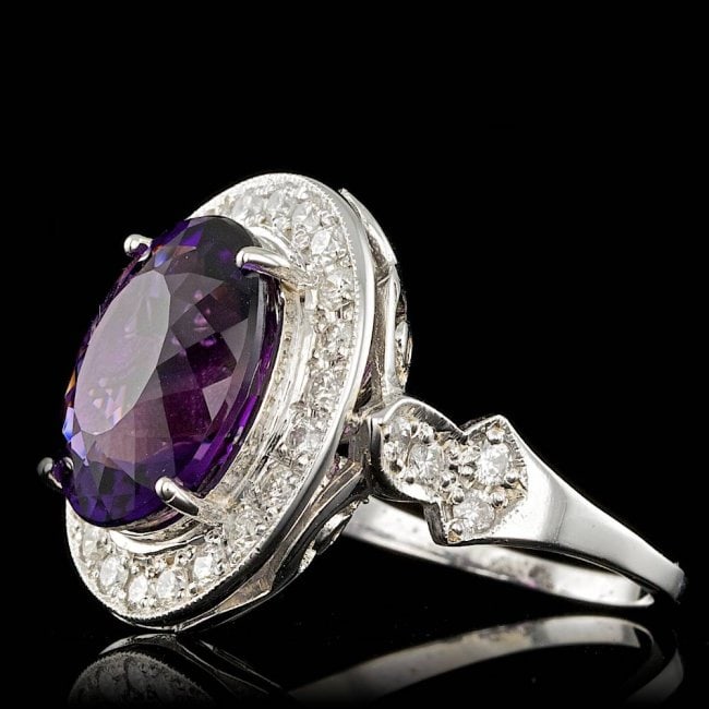 14k Gold 7.00ct Amethyst 1.90ct Diamond Ring: Retail: $14,700.00 ****** 14k Gold 7.00ct Amethyst 1.90ct Diamond Ring ****** Metal: 14k Solid White Gold / Size: 7.25 / Total Item Weight: 8.5 grams / Country Made: United States / / Main Stone: Amet