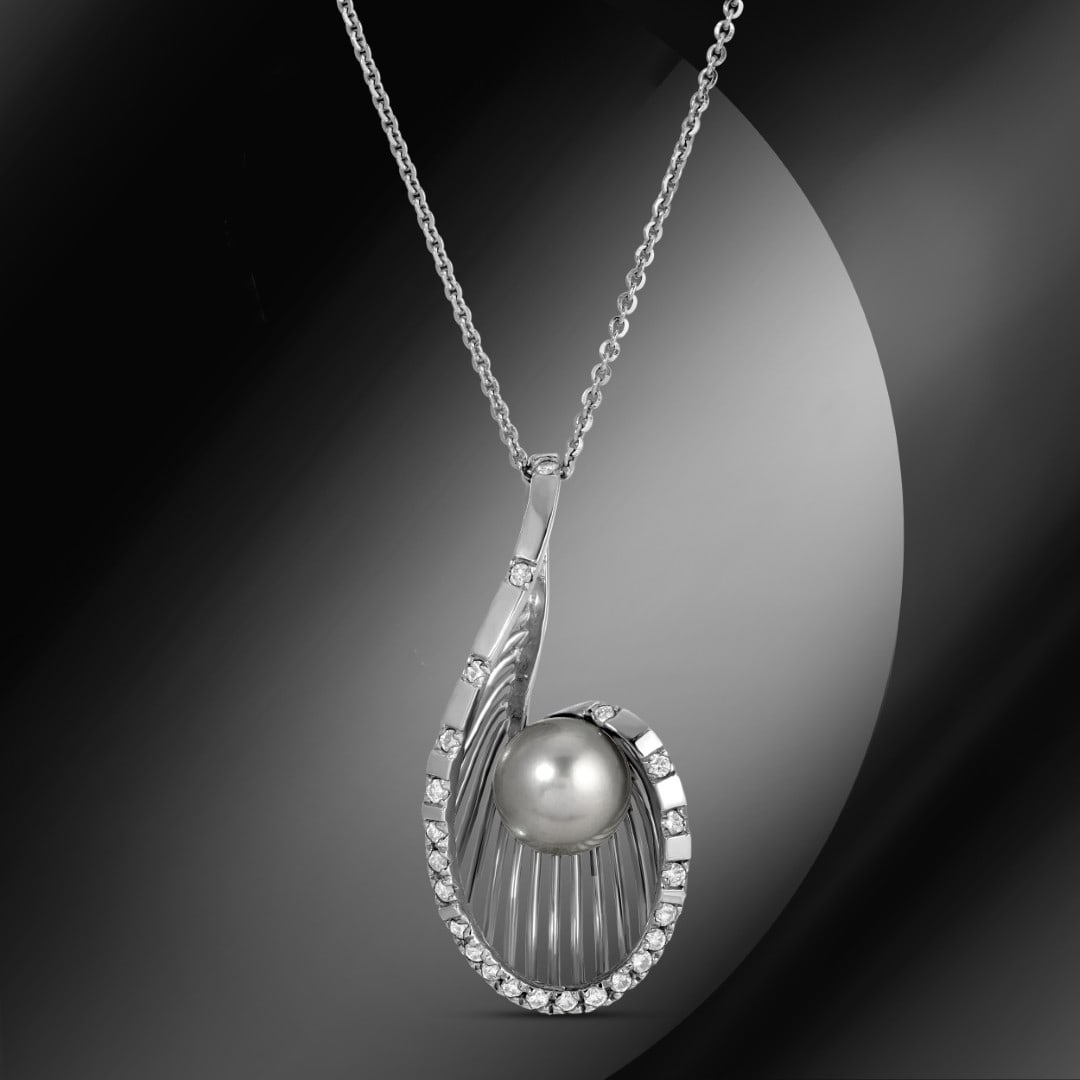 14K Gold 10mm Tahitian Pearl & 0.52cts Diamond Pendant: Retail: $6,740*****14K Gold Tahitian Pearl & Diamond Pendant*****Metal: 14K White Gold/ Total Wt.: 9.6g / Country Made US// Main Stone: Tahitian Pearl / Carat Total Wt.:none / Measurements: 10mm / Tre