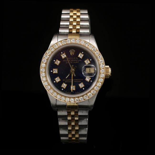Rolex DateJust Two-Tone 26mm Custom Diamond Bezel Women's: ****** Rolex DateJust Two-Tone 26mm Custom Diamond Bezel Women's ****** One Womens, Rolex DateJust 26mm Black Diamond Dial Custom Diamond Bezel Womens Wristwatch Stainless Steel electronically tested 