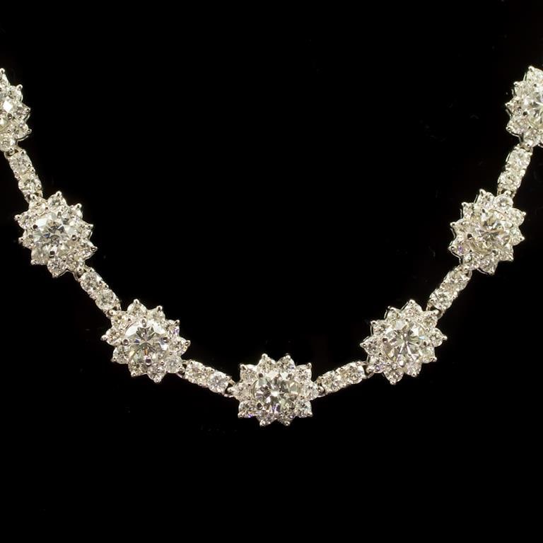 18K Gold 18.22ct Diamond Necklace: Retail: $93,470.00 ****** 18K Gold Diamond Necklace ****** Metal: 18K Solid White Gold / Total Item Weight: 26.8 grams / Country Made: United States / / Main Stone: Diamond / Carat Total Weight 18.22 