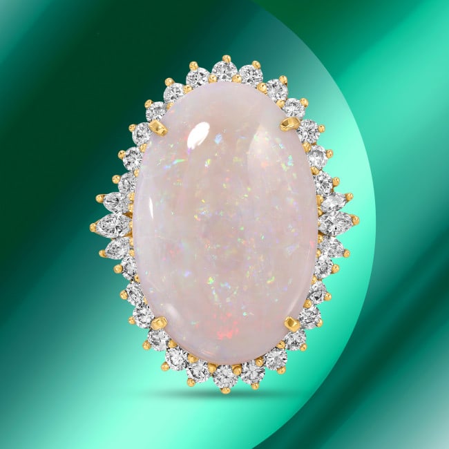 14k Gold 13.32ct Opal 1.95ct Diamond Ring: Retail: $18,555.00 ****** 14k Gold 13.32ct Opal 1.95ct Diamond Ring ****** Metal: 14k Solid Yellow Gold / Size: 7 / Total Item Weight: 13.4 grams / Country Made: USA / / Main Stone: Opal / Color: Whit
