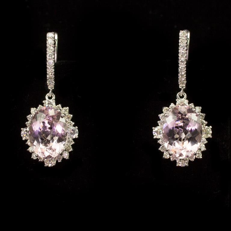14K Gold 8.95ct Morganite 2.65ct Diamond Earrings: Retail: $18,115.00******14K Gold Morganite & Diamond Earrings ****** Metal: 14k Solid White Gold / Total Item Weight: 12.3 grams / Country Made: United States / / Main Stone: Morganite / Color: Light 
