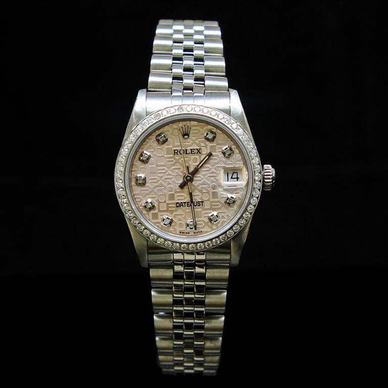 Rolex DateJust 31mm Jubelee Diamond Dial & Bezel Aprox. 1.5 cts. Womens Wristwatch: ****** Rolex DateJust 31mm Custom Jubelee Diamond Dial & Bezel Aprox. 1.5 cts. Men's Wristwatch ****** One Womens, Rolex DateJust 31mm Custom Jubelee Diamond Dial & Bezel Aprox. 1.5 cts. Wristwatch