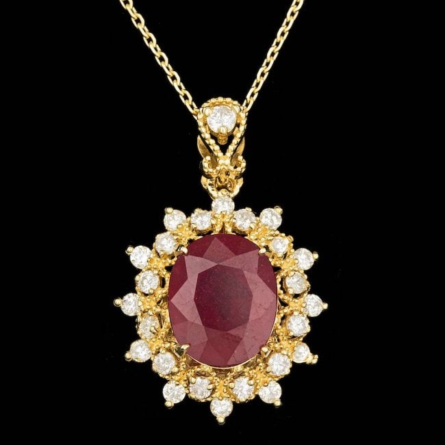 14k Gold 5.50ct Ruby 0.75ct Diamond Pendant: Retail: $7,000.00 ****** 14k Gold 5.50ct Ruby 0.75ct Diamond Pendant ****** Metal: 14k Solid Yellow Gold / Size: 18 / Total Item Weight: 5.0 grams / Country Made: United States / / Main Stone: Ruby / 
