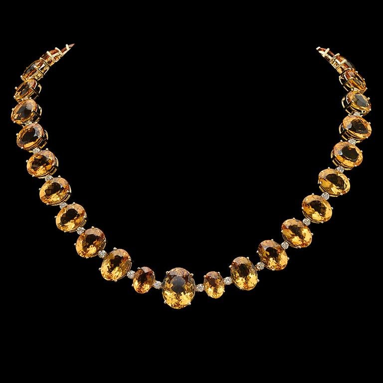 14K Gold 152.53ct Citrine & 4.10ct Diamond Necklace: Retail: $58,630.00******14K Gold Amethyst & Diamond Necklace****** Metal: 14K Solid Gold / Total Item Weight: 72.0 grams/ Country Made: United States / / Main Stone: Citrine / Color: Orange/ Carat Tot