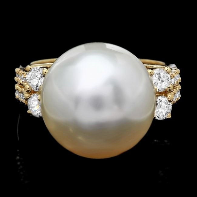 14k Gold 14 X 16mm Pearl 0.60ct Diamond Ring: Retail: $7,500.00 ****** 14k Gold 14 X 16mm Pearl 0.60ct Diamond Ring ****** Metal: 14k Solid Yellow Gold / Size: 6.75 / Total Item Weight: 9.3 grams / Country Made: United States / / Main Stone: Pear