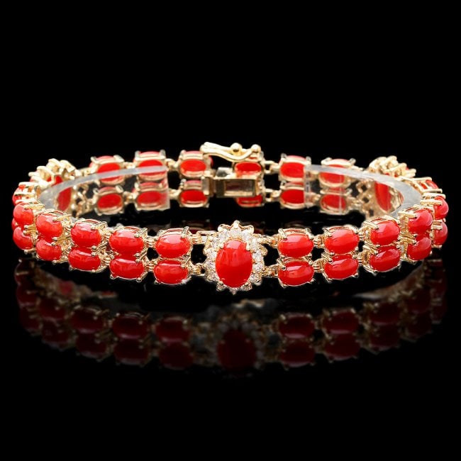 14k Gold 16.5ct Coral 1.20ct Diamond Bracelet: Retail: $16,580.00 ****** 14k Gold 16.5ct Coral 1.20ct Diamond Bracelet ****** Metal: 14k Solid Yellow Gold / Size: 7 / Total Item Weight: 18.5 grams / Country Made: United States / / Main Stone: Cora