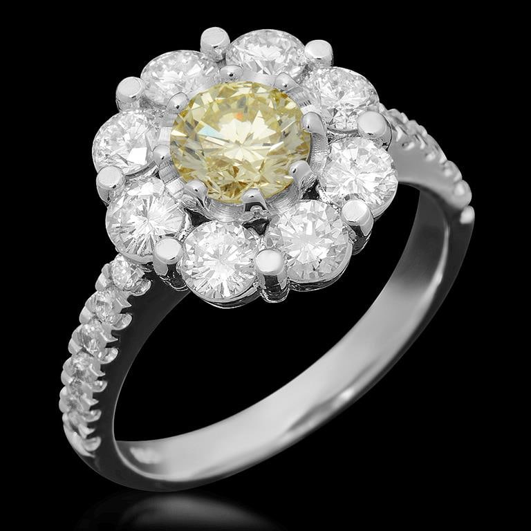 14K White Gold 0.80ct Fancy Color Diamond 2.72ct Diamond Ring: Retail: $12,393.00 ******14k White Gold Fancy Color Diamond & Diamond Ring****** Metal: 14K Solid White Gold / Total Item Weight: 5.5 grams / Country Made: United States / / Main Stone: Diamond / Colo