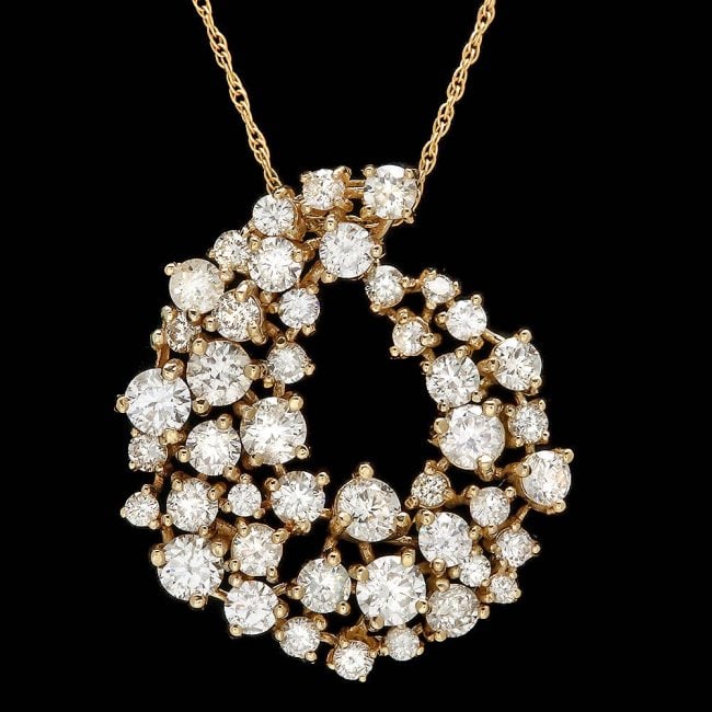 14k Yellow Gold 2.70ct Diamond Pendant: Retail: $8,600.00 ****** 14k Yellow Gold 2.70ct Diamond Pendant ****** Metal: 14k Solid Yellow Gold / Size: 16 / Total Item Weight: 5.5 grams / / Main Stone: Diamond / Color: White / Carat Total Weigh