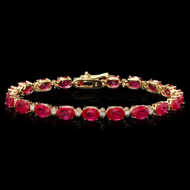 14k Gold 19.00ct Ruby 0.80ct Diamond Bracelet: Retail: $9,850.00 ****** 14k Gold 19.00ct Ruby 0.80ct Diamond Bracelet ****** Metal: 14k Solid Yellow Gold / Size: 7.5 / Total Item Weight: 12.00 grams / Country Made: United States / / Main Stone: Ru