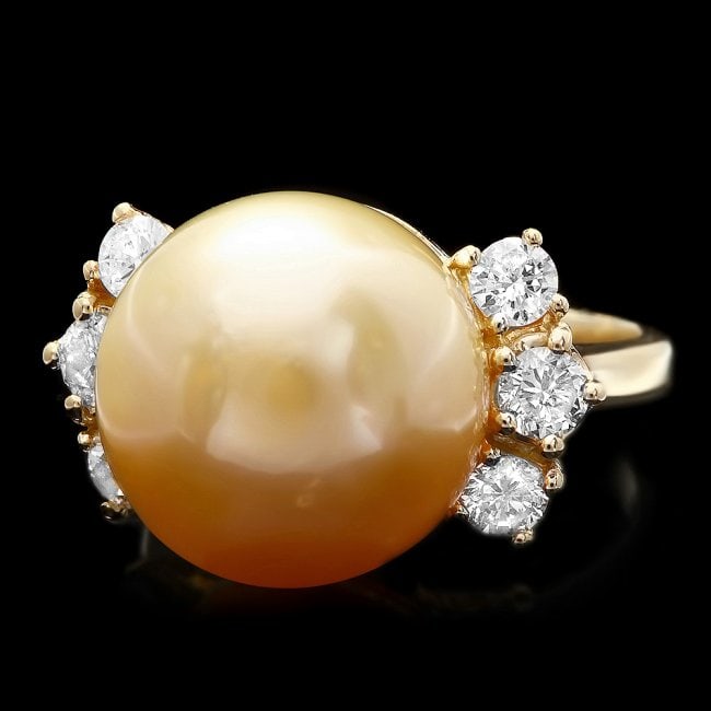 14k Yellow Gold 14mm Pearl 0.80ct Diamond Ring: Retail: $7,800.00 ****** 14k Yellow Gold 14mm Pearl 0.80ct Diamond Ring ****** Metal: 14k Solid Yellow Gold / Total Item Weight: 9.5 grams / Country Made: United States / / Main Stone: Pearl / Color: 