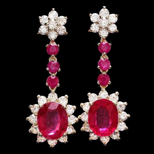 14k Yellow Gold 8ct Ruby 2.50ct Diamond Earrings: Retail: $15,470.00 ****** 14k Yellow Gold 8ct Ruby 2.50ct Diamond Earrings ****** Metal: 14k Solid Yellow Gold / Total Item Weight: 7.5 grams / Country Made: United States / / Main Stone: Ruby / Color