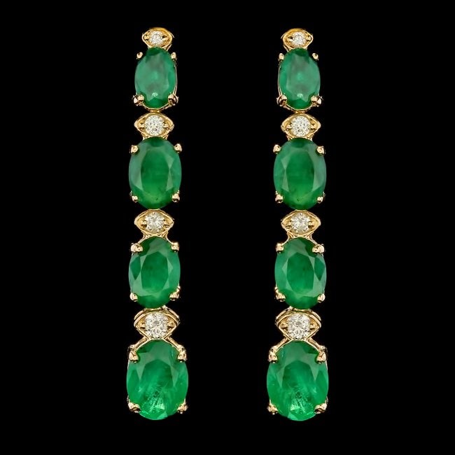 14k Gold 5.50ct Emerald 0.35ct Diamond Earrings: Retail: $6,300.00 ****** 14k Gold 5.50ct Emerald 0.35ct Diamond Earrings ****** Metal: 14k Solid Yellow Gold / Total Item Weight: 4.4 grams / Country Made: United States / / Main Stone: Emerald / Colo
