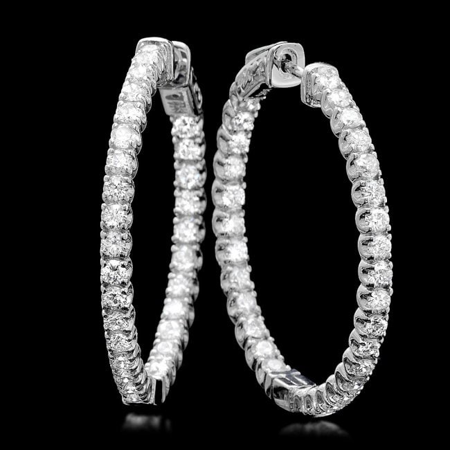 14k White Gold 2.80ct Diamond Earrings: Retail: $11,600.00 ****** 14k White Gold 2.80ct Diamond Earrings ****** Metal: 14k Solid White Gold / Total Item Weight: 11.0 grams / Country Made: United States / / Main Stone: Diamond / Color: White