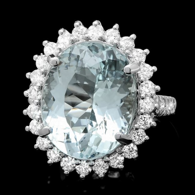 14k Gold 11.50ct Aquamarine 1.70ct Diamond Ring: Retail: $9,600.00 ****** 14k Gold 11.50ct Aquamarine 1.70ct Diamond Ring ****** Metal: 14k Solid White Gold / Size: 7.5 / Total Item Weight: 10.5 grams / Country Made: United States / / Main Stone: Aq