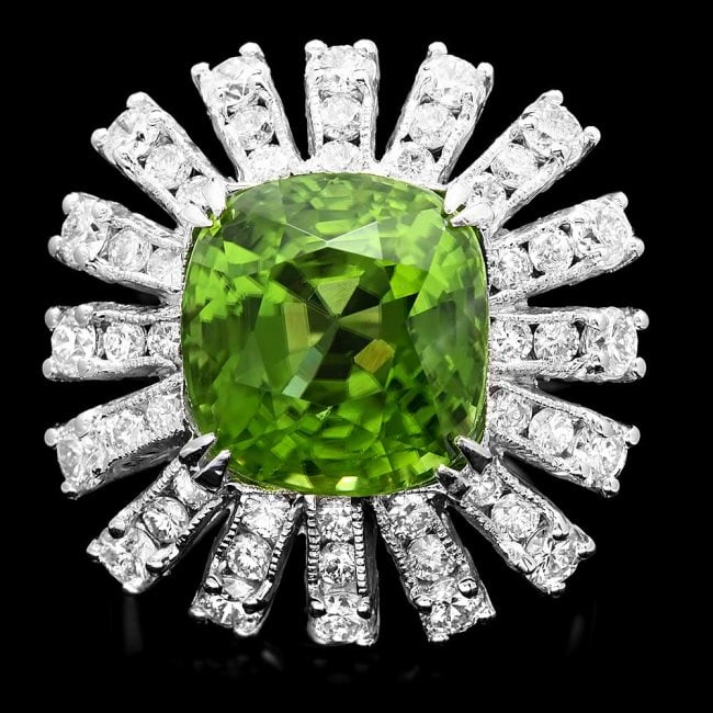 14k Gold 11.50ct Peridot 2.25ct Diamond Ring: Retail: $19,700.00 ****** 14k Gold 11.50ct Peridot 2.25ct Diamond Ring ****** Metal: 14k Solid White Gold / Size: 7 / Total Item Weight: 9.5 grams / Country Made: United States / / Main Stone: Peridot