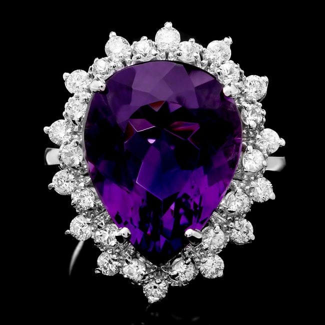 14k Gold 8.50ct Amethyst 0.90ct Diamond Ring: Retail: $4,600.00 ****** 14k Gold 8.50ct Amethyst 0.90ct Diamond Ring ****** Metal: 14k Solid White Gold / Size: 7 / Total Item Weight: 6.5 grams / Country Made: United States / / Main Stone: Amethyst