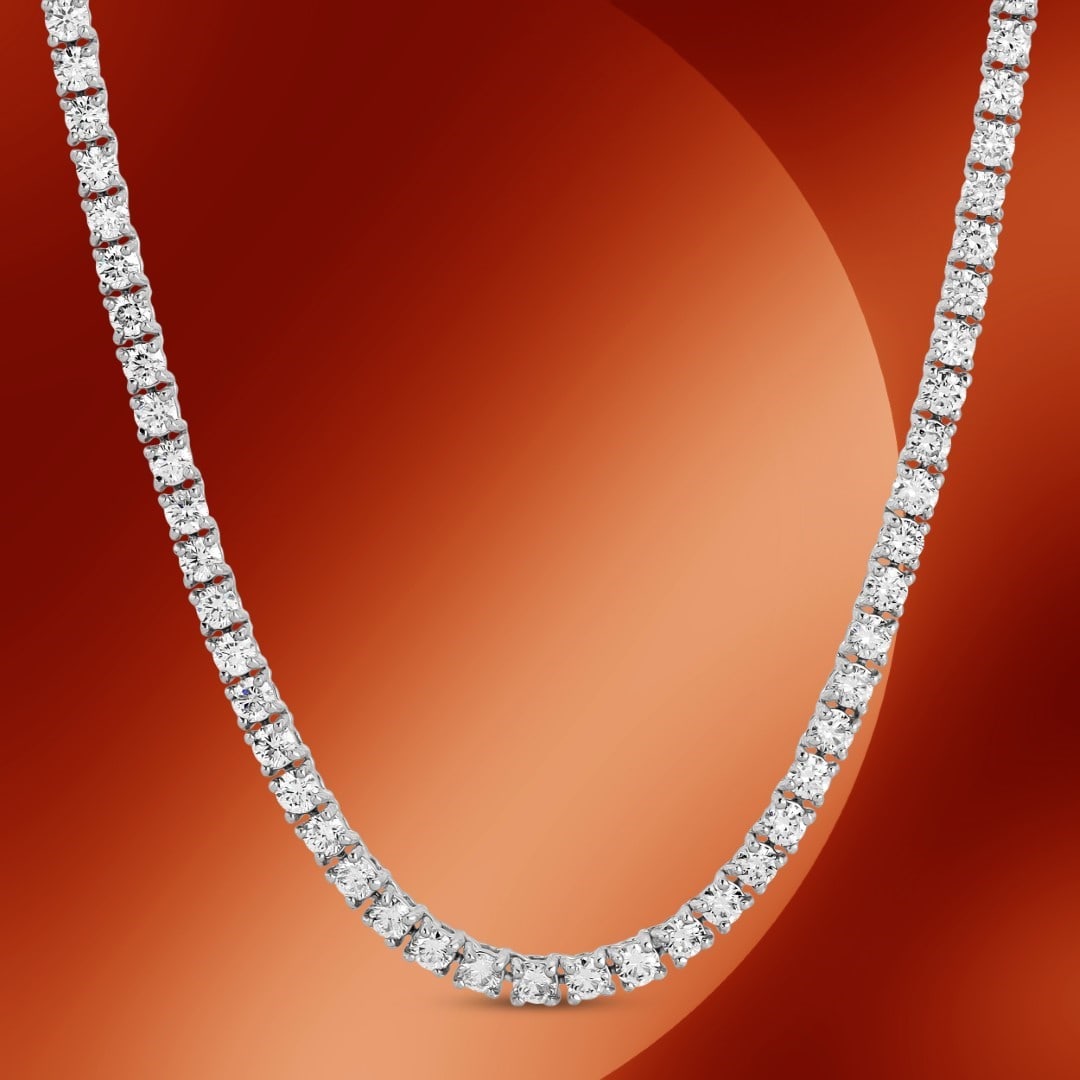 14K Gold 5.05cts Diamond Necklace: Retail: $24,575*****14K Gold Diamond Necklace*****Metal: 14K White Gold/ Total Wt.:5.05cts / Country Made US// Main Stone: Natural Diamond / Carat Total Wt.: 5.05cts / Treatment: None/ Color: None / C