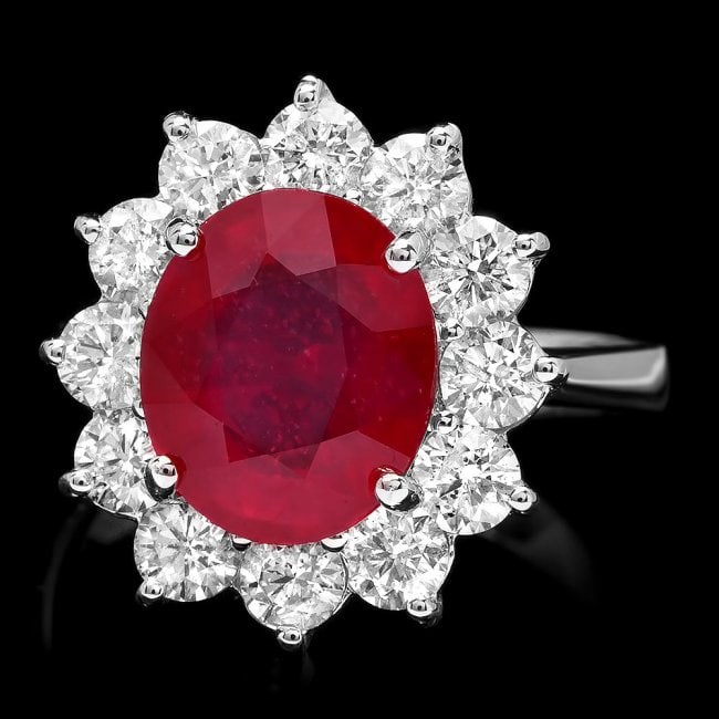 14k White Gold 4.50ct Ruby 1.75ct Diamond Ring: Retail: $12,600.00 ****** 14k White Gold 4.50ct Ruby 1.75ct Diamond Ring ****** Metal: 14k Solid White Gold / Size: 7.25 / Total Item Weight: 6 grams / Country Made: United States / / Main Stone: Ruby