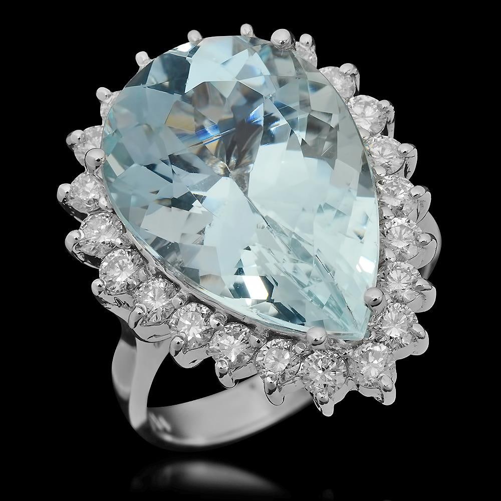 14K Gold 11.27ct Aquamarine 1.25ct Diamond Ring: Retail: $13,280.00******14K Gold Aquamarine & Diamond Ring ****** Metal: 14K Solid Gold / Total Item Weight: 9.4 grams / Country Made: United States / / Main Stone: Aquamarine / Color: Very Light Blue