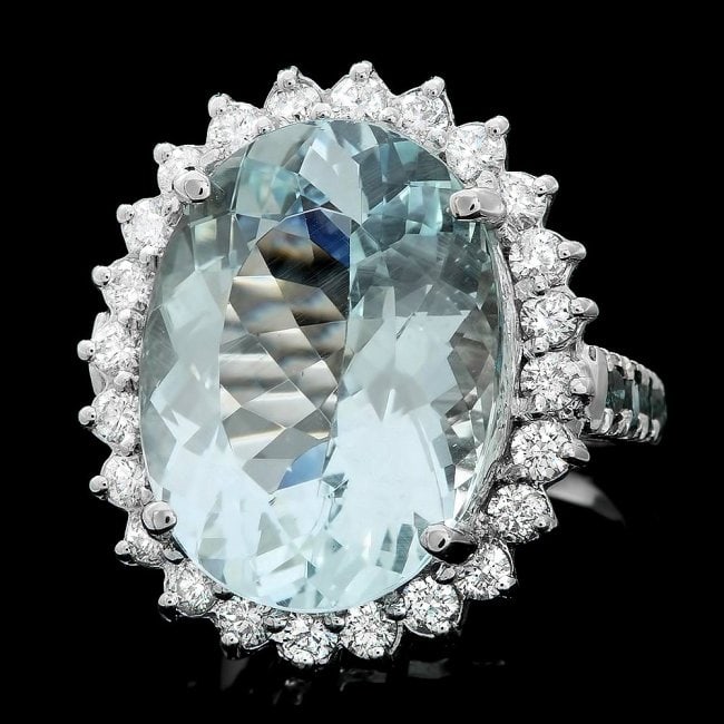 14k Gold 12.00ct Aquamarine 1.4ct Diamond Ring: Retail: $8,800.00 ****** 14k Gold 12.00ct Aquamarine 1.4ct Diamond Ring ****** Metal: 14k Solid White Gold / Size: 7 / Total Item Weight: 9.5 grams / Country Made: United States / / Main Stone: Aquama