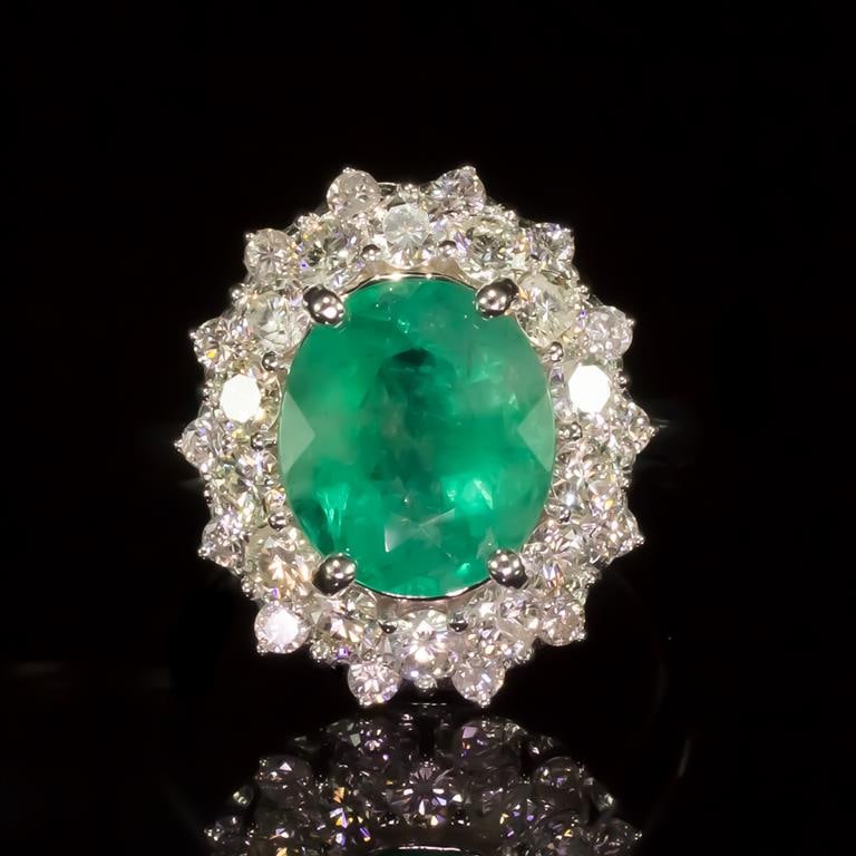 14K Gold 3.24ct Emerald 1.51ct Diamond Ring: Retail: $17,466.00 ****** 14K Gold Emerald & Diamond Ring ****** Metal: 14K Solid White Gold / Total Item Weight: 6.6 grams / Country Made: United States / / Main Stone: Emerald / Color: Green / Carat