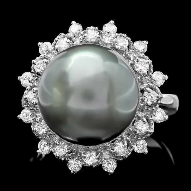 14k White Gold 12.5mm Pearl 0.60ct Diamond Ring: Retail: $6,300.00 ****** 14k White Gold 12.5mm Pearl 0.60ct Diamond Ring ****** Metal: 14k Solid White Gold / Size: 6.75 / Total Item Weight: 7.7 grams / Country Made: United States / / Main Stone: