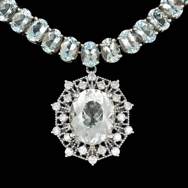 14k Gold 61ct Aquamarine 1.40ct Diamond Necklace: Retail: $34,500.00 ****** 14k Gold 61ct Aquamarine 1.40ct Diamond Necklace ****** Metal: 14k Solid White Gold / Size: 17 / Total Item Weight: 41.0 grams / Country Made: United States / / Main Stone: A