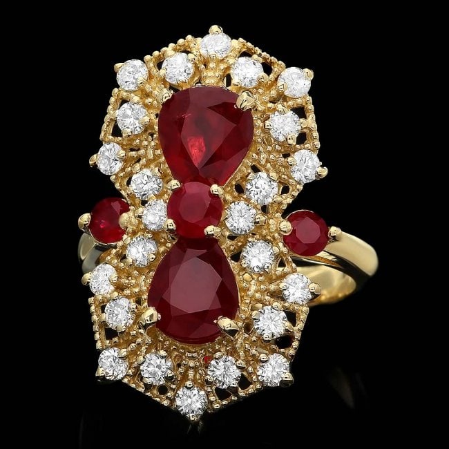 14k Yellow Gold 4.2ct Ruby 1.00ct Diamond Ring: Retail: $8,750.00 ****** 14k Yellow Gold 4.2ct Ruby 1.00ct Diamond Ring ****** Metal: 14k Solid Yellow Gold / Size: 7.75 / Total Item Weight: 7.5 grams / Country Made: United States / / Main Stone: Ru