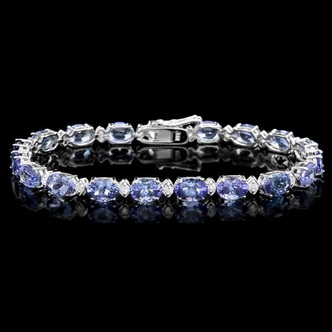 14k 14.00ct Tanzanite 0.90ct Diamond Bracelet: Retail: $10,900.00 ****** 14k 14.00ct Tanzanite 0.90ct Diamond Bracelet ****** Metal: 14k Solid White Gold / Size: 7 / Total Item Weight: 10.5 grams / Country Made: United States / / Main Stone: Tanza