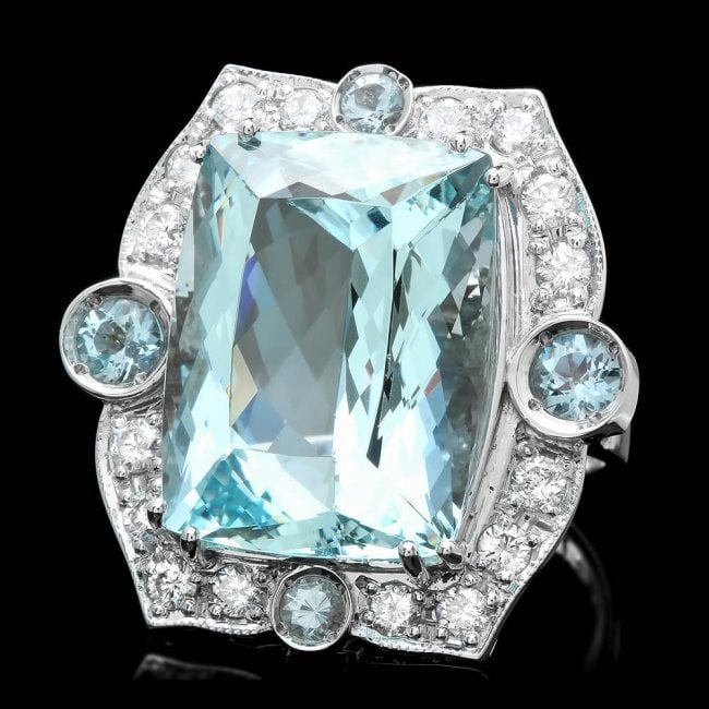 14k Gold 22ct Aquamarine 1.30ct Diamond Ring: Retail: $19,650.00 ****** 14k Gold 22ct Aquamarine 1.30ct Diamond Ring ****** Metal: 14k Solid White Gold / Size: 8 / Total Item Weight: 14.5 grams / Country Made: United States / / Main Stone: Aquama