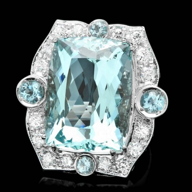 14k Gold 22ct Aquamarine 1.35ct Diamond Ring: Retail: $21,600.00 ****** 14k Gold 22ct Aquamarine 1.35ct Diamond Ring ****** Metal: 14k Solid White Gold / Size: 8.25 / Total Item Weight: 14.5 grams / Country Made: United States / / Main Stone: Aqu