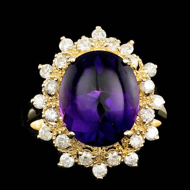 14k Gold 5.00ct Amethyst 0.70ct Diamond Ring: Retail: $6,300.00 ****** 14k Gold 5.00ct Amethyst 0.70ct Diamond Ring ****** Metal: 14k Solid Yellow Gold / Size: 6.75 / Total Item Weight: 5.0 grams / Country Made: United States / / Main Stone: Amet