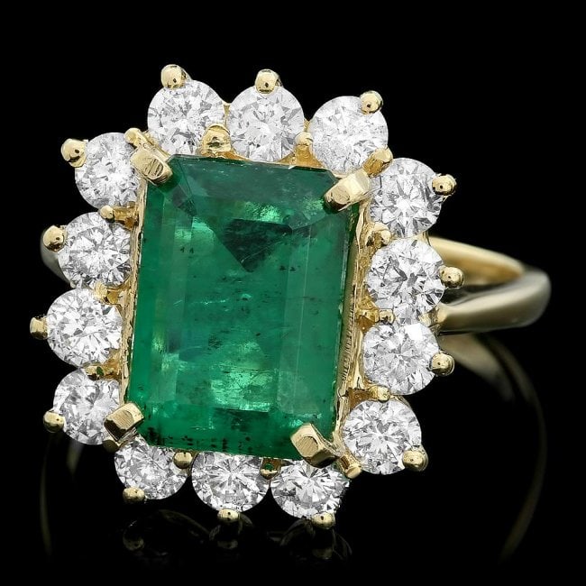 14k Gold 3.50ct Emerald 1.30ct Diamond Ring: Retail: $14,500.00 ****** 14k Gold 3.50ct Emerald 1.30ct Diamond Ring ****** Metal: 14k Solid Yellow Gold / Size: 7 / Total Item Weight: 7.0 grams / Country Made: United States / / Main Stone: Emerald