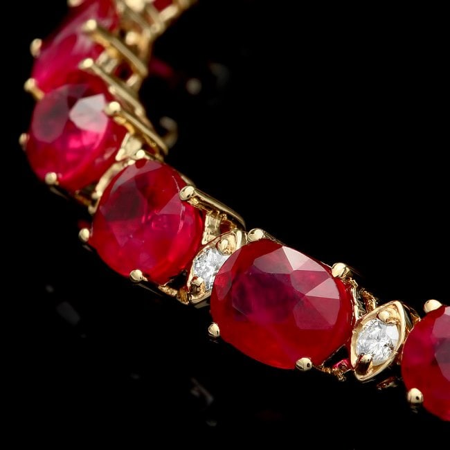 14k Gold 19.00ct Ruby 0.80ct Diamond Bracelet - 2