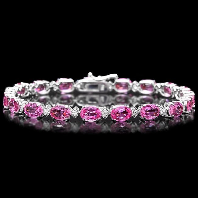 14k Gold 16ct Sapphire 0.70ct Diamond Bracelet: Retail: $16,700.00 ****** 14k Gold 16ct Sapphire 0.70ct Diamond Bracelet ****** Metal: 14k Solid White Gold / Size: 7.5 / Total Item Weight: 11.0 grams / Country Made: United States / / Main Stone: Sa