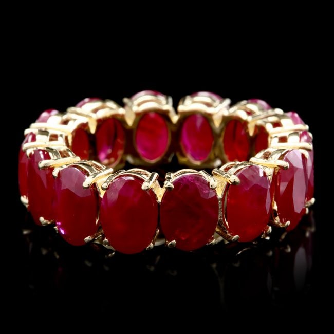 14k Yellow Gold 11.40ct Ruby Ring: Retail: $4,600.00 ****** 14k Yellow Gold 11.40ct Ruby Ring ****** Metal: 14k Solid Yellow Gold / Size: 7.5 / Total Item Weight: 6.3 grams / Country Made: United States / / Main Stone: Ruby / Color: Re
