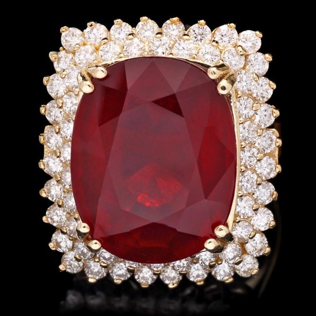 14k Yellow Gold 15.00ct Ruby 1.50ct Diamond Ring: Retail: $17,650.00 ****** 14k Yellow Gold 15.00ct Ruby 1.50ct Diamond Ring ****** Metal: 14k Solid Yellow Gold / Total Item Weight: 12.0 grams / Country Made: United States / / Main Stone: Ruby / Colo