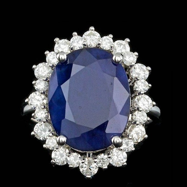 14k Gold 10.50ct Sapphire 1.80ct Diamond Ring: Retail: $13,800.00 ****** 14k Gold 10.50ct Sapphire 1.80ct Diamond Ring ****** Metal: 14k Solid White Gold / Size: 7 / Total Item Weight: 8.0 grams / Country Made: United States / / Main Stone: Sapphi