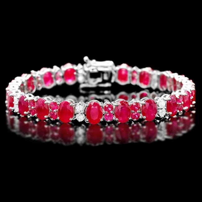 14k Gold 24.8ct Ruby 1.25ct Diamond Bracelet: Retail: $19,850.00 ****** 14k Gold 24.8ct Ruby 1.25ct Diamond Bracelet ****** Metal: 14k Solid White Gold / Size: 7 / Total Item Weight: 19.5 grams / Country Made: United States / / Main Stone: Ruby /