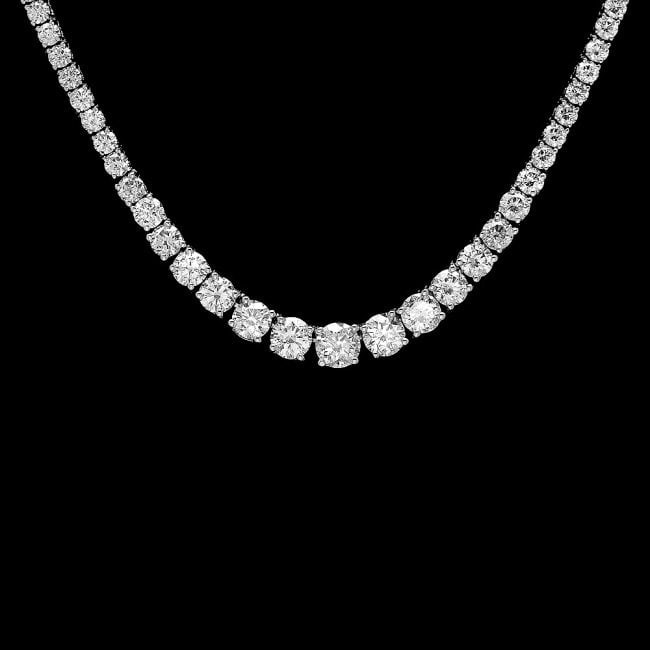 18k White Gold 13.00ct Diamond Necklace: Retail: $53,700.00 ****** 18k White Gold 13.00ct Diamond Necklace ****** Metal: 18k Solid White Gold / Size: 17 / Total Item Weight: 21.5 grams / Country Made: United States / / Main Stone: Diamond / 