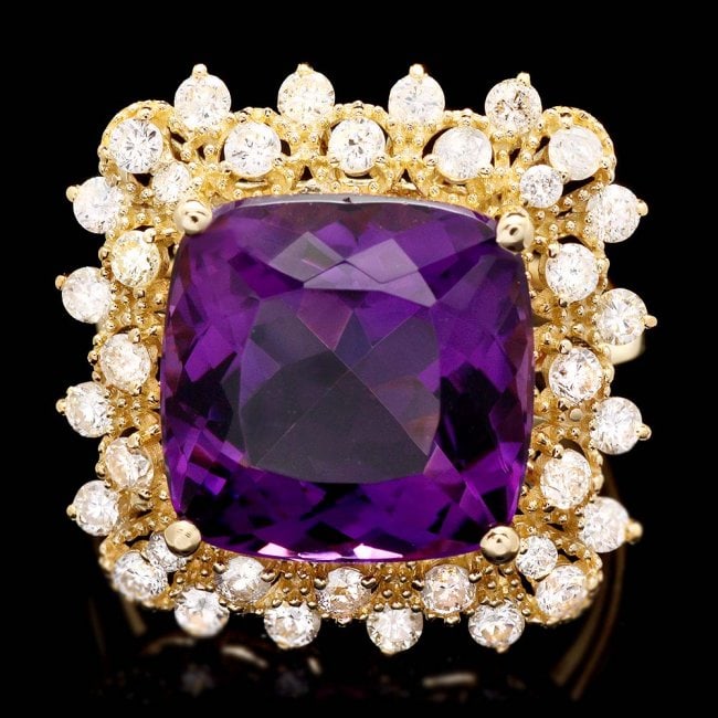 14k Gold 7.30ct Amethyst 1.00ct Diamond Ring: Retail: $6,900.00 ****** 14k Gold 7.30ct Amethyst 1.00ct Diamond Ring ****** Metal: 14k Solid Yellow Gold / Size: 6.75 / Total Item Weight: 6.0 grams / Country Made: United States / / Main Stone: Amet