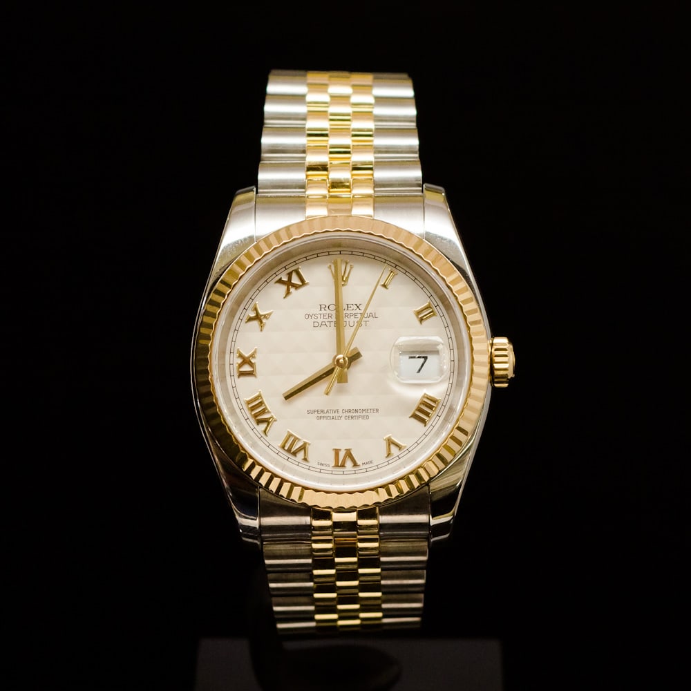 Rolex Two-Tone DateJust 36mm F Serial Men's Wristwatch: ****** Rolex Two-Tone DateJust 36mm F Serial Men's Wristwatch ****** One Mens, Rolex Two-Tone DateJust 36mm electronically tested and polished / Case: Gold/Stainless Steel, 36mm / Bezel: Yellow Gold. 