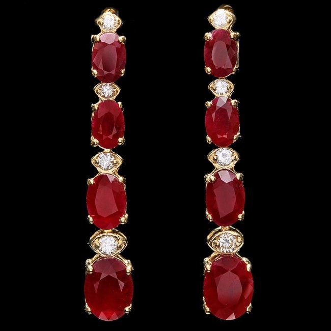 14k Gold 8.00ct Ruby 0.30ct Diamond Earrings: Retail: $5,700.00 ****** 14k Gold 8.00ct Ruby 0.30ct Diamond Earrings ****** Metal: 14k Solid Yellow Gold / Total Item Weight: 4.5 grams / Country Made: United States / / Main Stone: Ruby / Color: Red