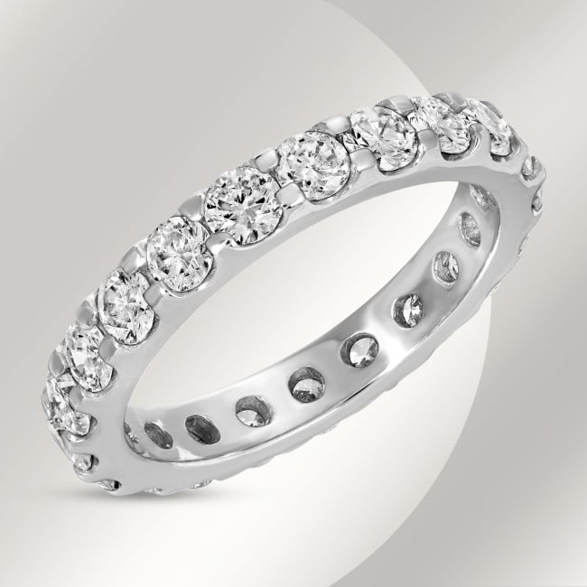 14k Gold 2.73ct Diamond Eternity Ring: Retail: $9,130.00 ****** 14k Gold 2.73ct Diamond Eternity Ring ****** Metal: 14k Solid White Gold / Size: 7 / Total Item Weight: 3.6 grams / Country Made: USA / / Main Stone: Diamond / Color: / Carat 