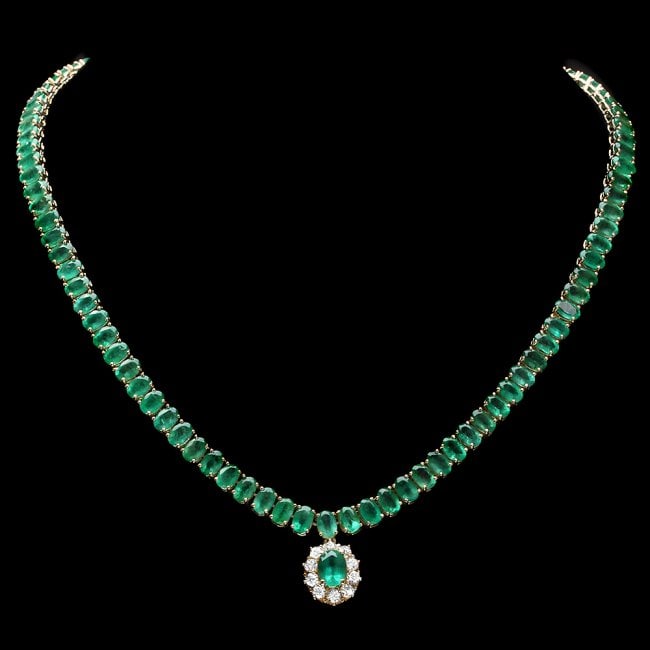 14k Gold 41.75ct Emerald 0.95ct Diamond Necklace: Retail: $38,700.00 ****** 14k Gold 41.75ct Emerald 0.95ct Diamond Necklace ****** Metal: 14k Solid Yellow Gold / Size: 17 / Total Item Weight: 33.5 grams / Country Made: United States / / Main Stone: 