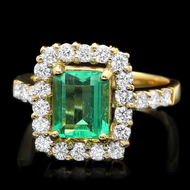 14k Gold 1.80ct Emerald 1.00ct Diamond Ring: Retail: $14,600.00 ****** 14k Gold 1.80ct Emerald 1.00ct Diamond Ring ****** Metal: 14k Solid Yellow Gold / Size: 7.25 / Total Item Weight: 5.8 grams / Country Made: United States / / Main Stone: Emer